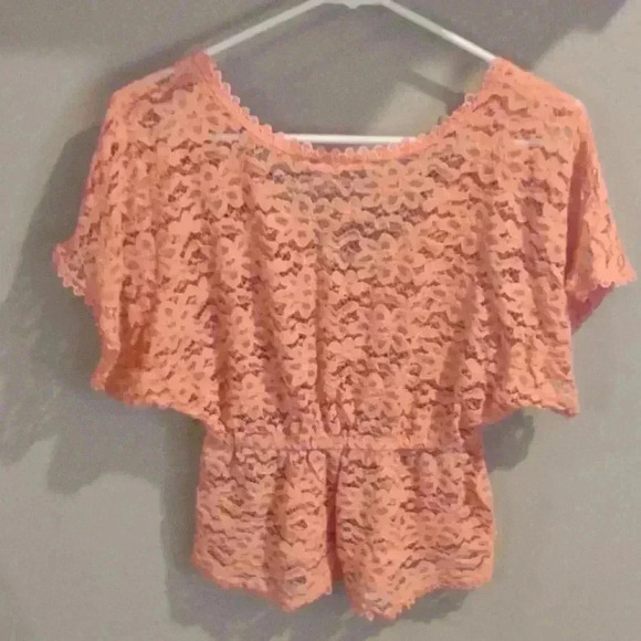Mudd women's peach lace short sleeve crop top small - Picture 4 of 4